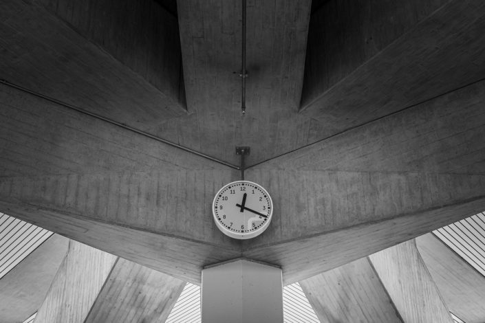 Flughafen Köln Bonn Terminal 1 Architektur Brutalismus