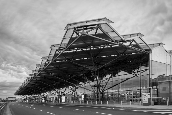 Köln Bonn Flughafen Dach des Terminal 2 Architektur