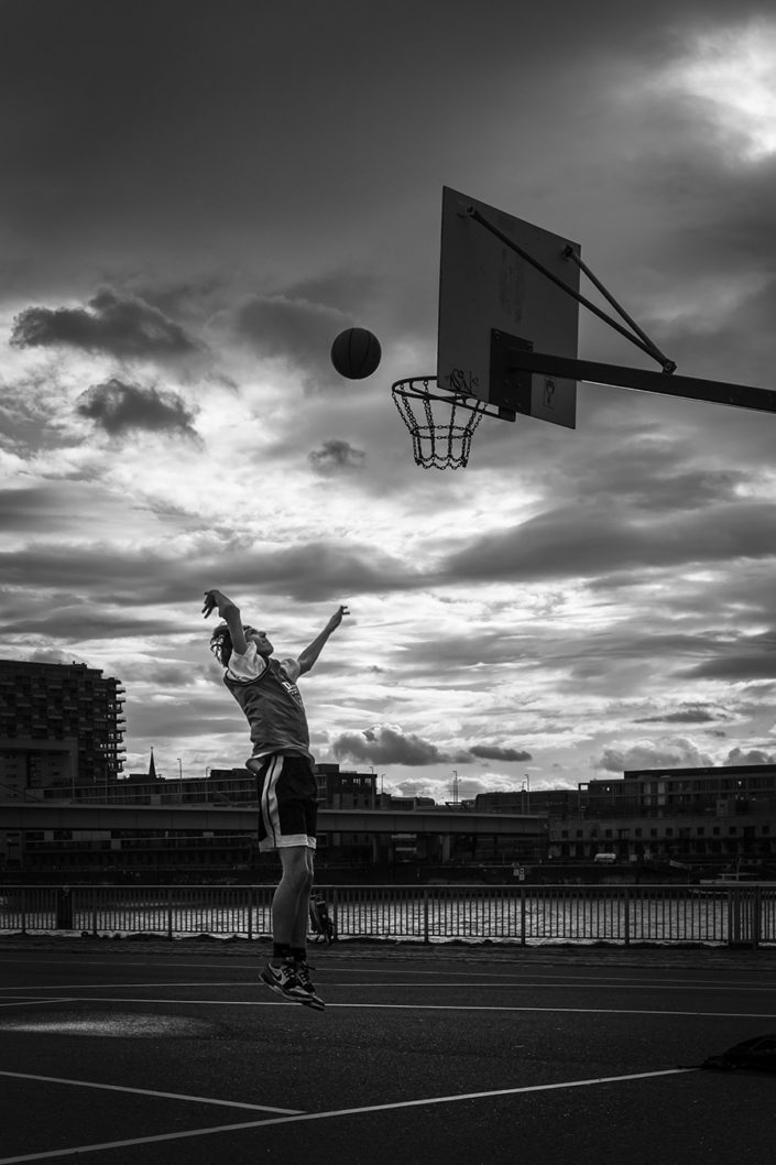 Street Photography Köln Basketball