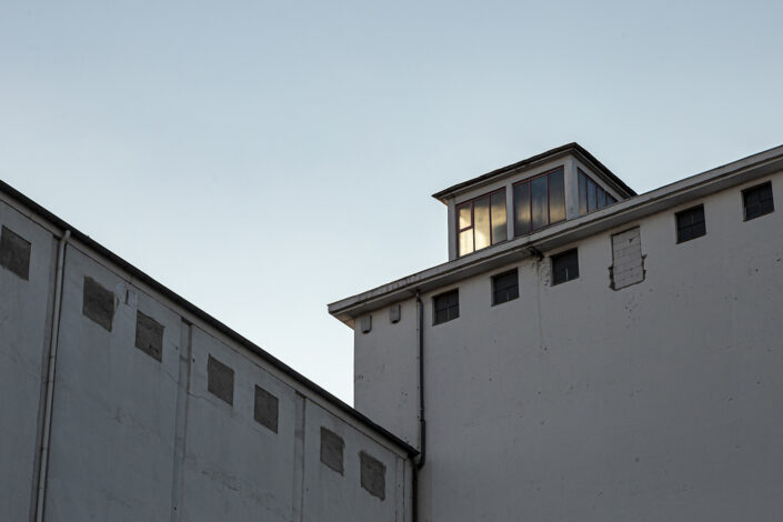 Gebäudeteil der Ellmühle im Deutzer Hafen in Köln.