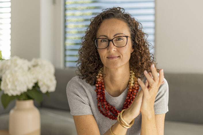 Business-Portrait von Katia Steilemann in verschiedenen Outfits